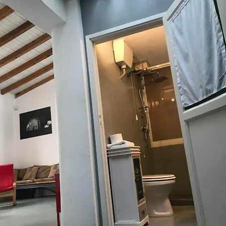 Charming Loft Con Terrazze Al Teatro Massimo * Палермо